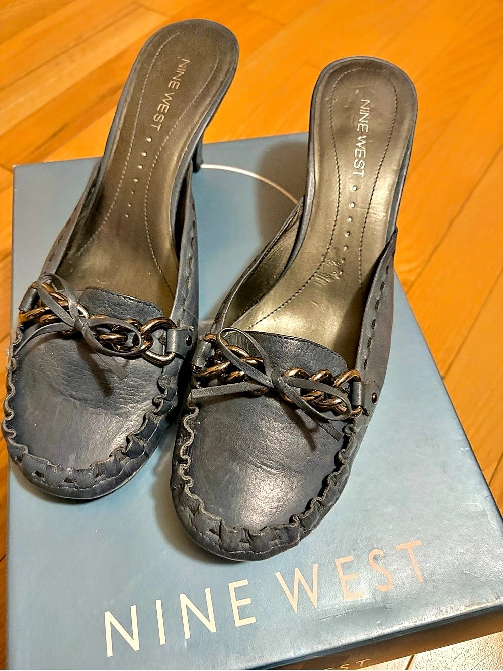 Nine West Chain Detail Heels in Blue